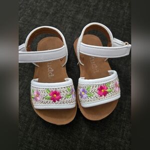 Mudd White Floral Kids Sandals